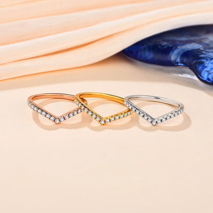 Moissanite Diamond Engagement Ring