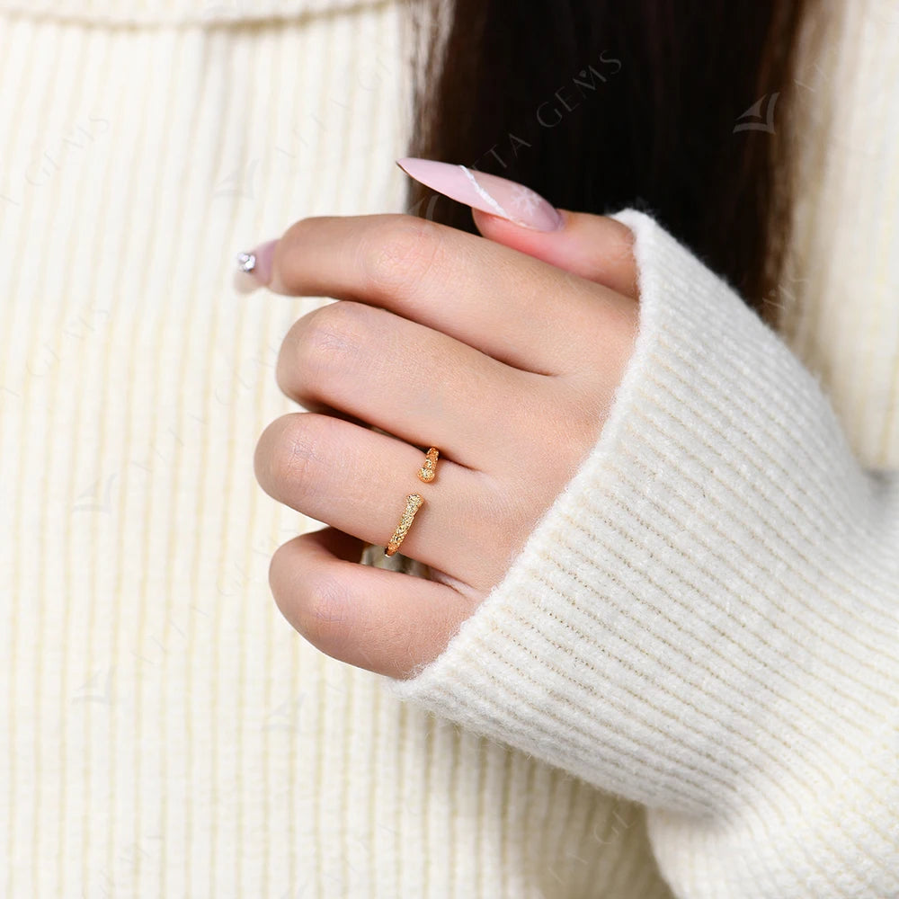 Golden Hoop Engraved Ring