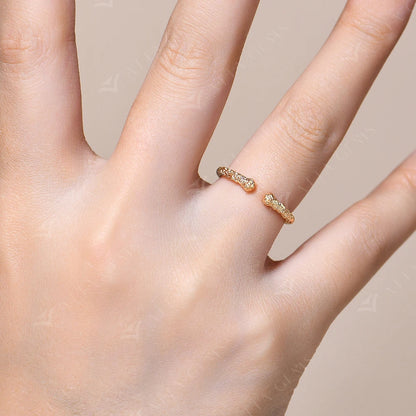 Golden Hoop Engraved Ring