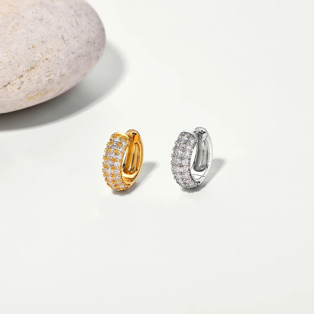 D VVS1 Round Moissanite Diamond Stud Earrings